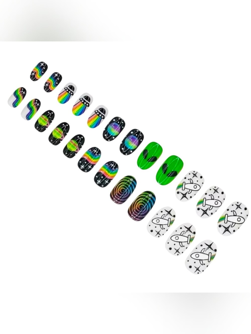 Galaxy Alien Universe Oval Press On Nails - 24 Count - Picture 2 of 4